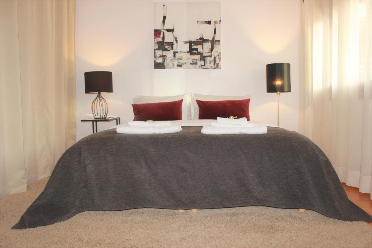 Cosy Rooms Sacavem Bagian luar foto